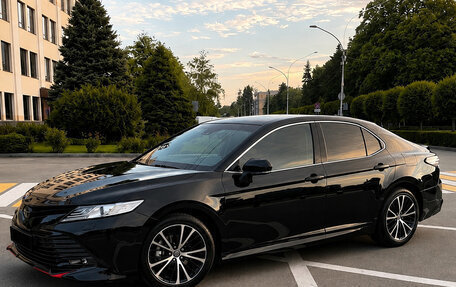 Toyota Camry, 2020 год, 3 499 000 рублей, 2 фотография