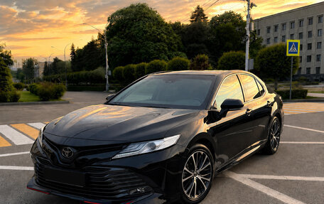 Toyota Camry, 2020 год, 3 499 000 рублей, 1 фотография