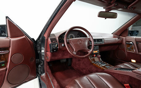 Mercedes-Benz SL-Класс, 1993 год, 13 490 000 рублей, 18 фотография