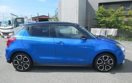 Suzuki Swift V, 2023 год, 1 200 000 рублей, 10 фотография