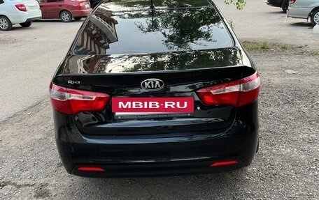 KIA Rio III рестайлинг, 2013 год, 655 000 рублей, 3 фотография