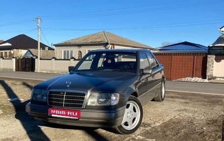 Mercedes-Benz W124, 1992 год, 300 000 рублей, 7 фотография