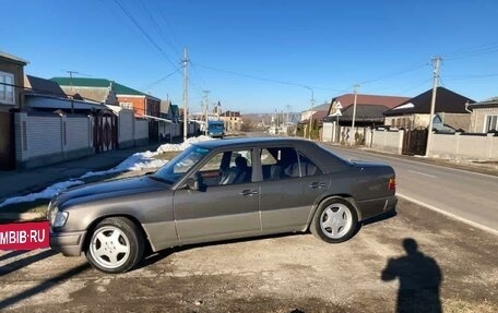 Mercedes-Benz W124, 1992 год, 300 000 рублей, 4 фотография