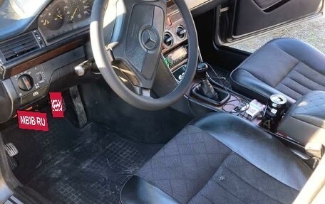 Mercedes-Benz W124, 1992 год, 300 000 рублей, 2 фотография