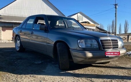 Mercedes-Benz W124, 1992 год, 300 000 рублей, 3 фотография