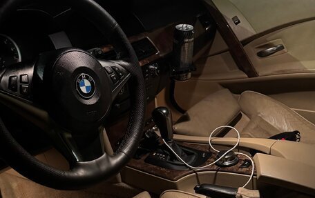 BMW 5 серия, 2006 год, 900 000 рублей, 2 фотография