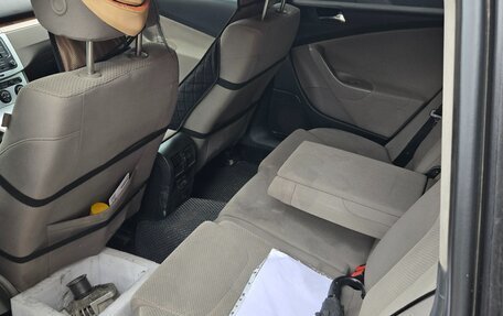 Volkswagen Passat B6, 2006 год, 850 000 рублей, 9 фотография