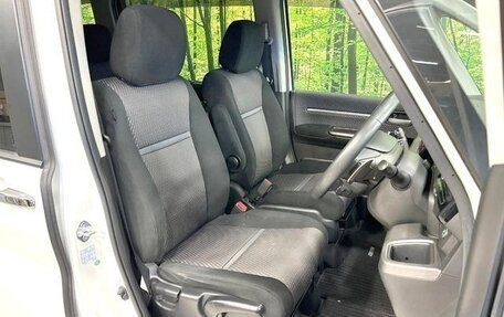 Honda Stepwgn IV, 2017 год, 1 550 000 рублей, 13 фотография