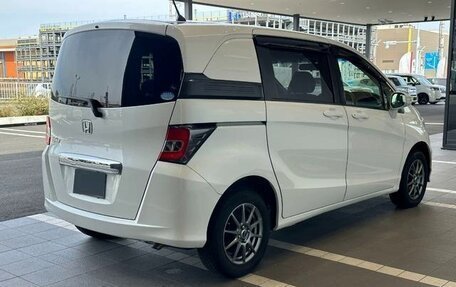 Honda Freed I, 2015 год, 938 000 рублей, 5 фотография