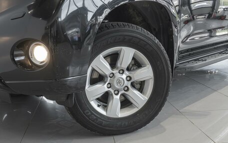 Toyota Land Cruiser Prado 150 рестайлинг 2, 2015 год, 3 650 000 рублей, 8 фотография