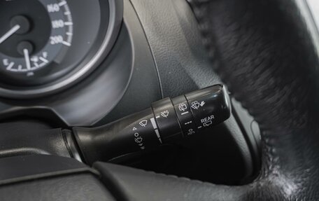 Toyota Land Cruiser Prado 150 рестайлинг 2, 2015 год, 3 650 000 рублей, 22 фотография
