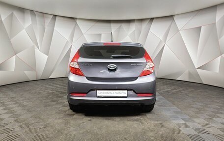 Hyundai Solaris II рестайлинг, 2015 год, 949 000 рублей, 8 фотография