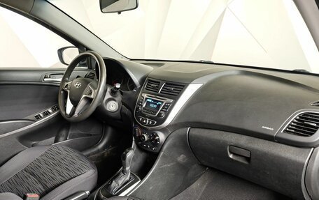 Hyundai Solaris II рестайлинг, 2015 год, 949 000 рублей, 13 фотография