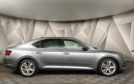 Skoda Superb III рестайлинг, 2020 год, 2 695 000 рублей, 6 фотография
