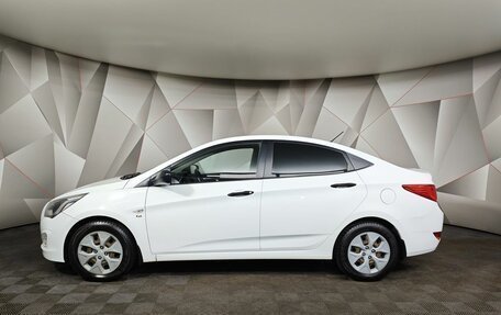 Hyundai Solaris II рестайлинг, 2015 год, 1 129 000 рублей, 5 фотография