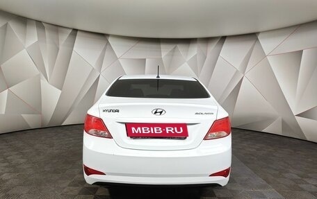 Hyundai Solaris II рестайлинг, 2015 год, 1 129 000 рублей, 8 фотография