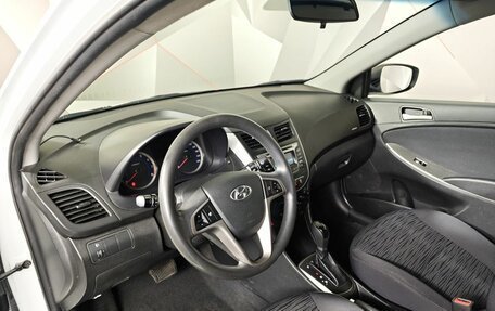 Hyundai Solaris II рестайлинг, 2015 год, 1 129 000 рублей, 16 фотография