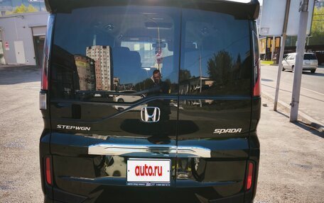 Honda Stepwgn IV, 2018 год, 2 350 000 рублей, 3 фотография