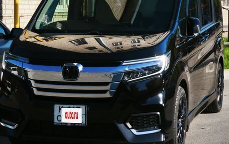 Honda Stepwgn IV, 2018 год, 2 350 000 рублей, 15 фотография