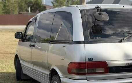 Toyota Estima III рестайлинг -2, 1996 год, 370 000 рублей, 4 фотография