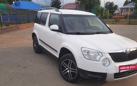 Skoda Yeti I рестайлинг, 2012 год, 600 000 рублей, 2 фотография