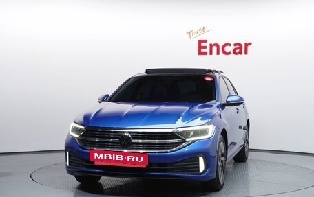 Volkswagen Jetta VII, 2022 год, 1 760 000 рублей, 2 фотография