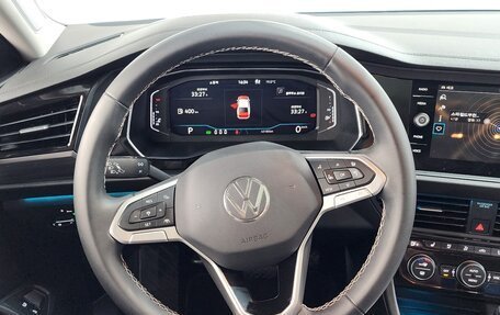 Volkswagen Jetta VII, 2022 год, 1 760 000 рублей, 18 фотография