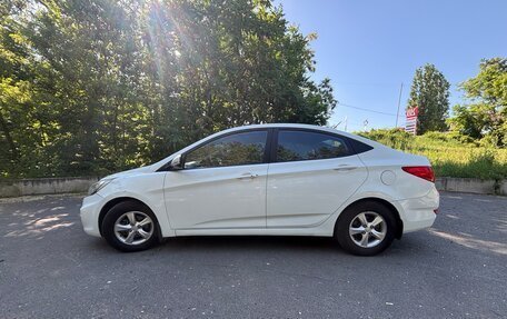Hyundai Accent IV, 2011 год, 690 000 рублей, 2 фотография