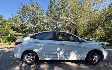 Hyundai Accent IV, 2011 год, 690 000 рублей, 4 фотография
