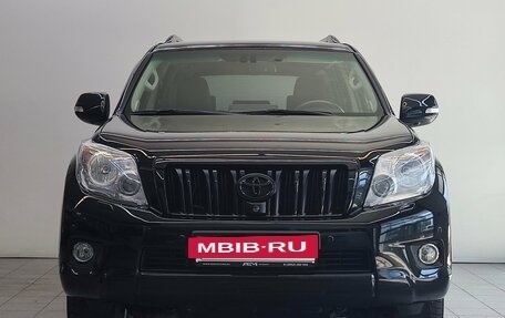 Toyota Land Cruiser Prado 150 рестайлинг 2, 2013 год, 3 390 000 рублей, 2 фотография