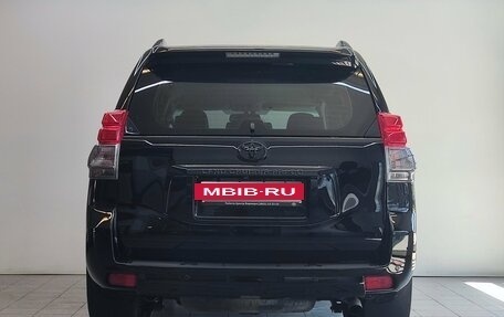 Toyota Land Cruiser Prado 150 рестайлинг 2, 2013 год, 3 390 000 рублей, 6 фотография