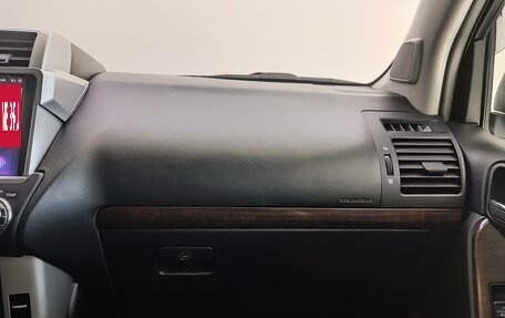 Toyota Land Cruiser Prado 150 рестайлинг 2, 2013 год, 3 390 000 рублей, 12 фотография