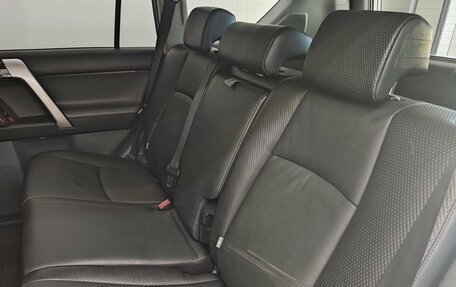 Toyota Land Cruiser Prado 150 рестайлинг 2, 2013 год, 3 390 000 рублей, 19 фотография