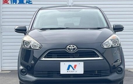 Toyota Sienta II, 2017 год, 950 000 рублей, 3 фотография