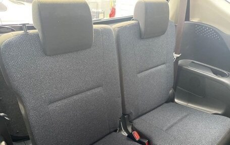 Toyota Sienta II, 2017 год, 950 000 рублей, 15 фотография