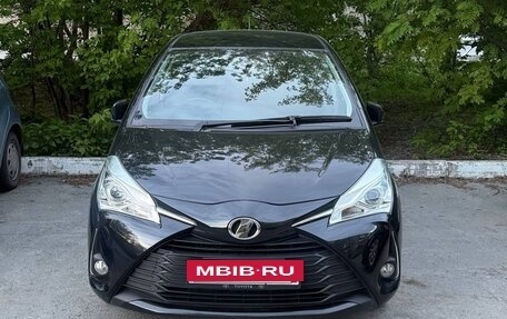 Toyota Vitz, 2019 год, 970 000 рублей, 2 фотография