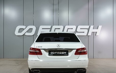 Mercedes-Benz E-Класс, 2012 год, 2 099 000 рублей, 4 фотография