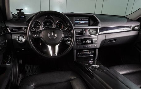 Mercedes-Benz E-Класс, 2012 год, 2 099 000 рублей, 9 фотография