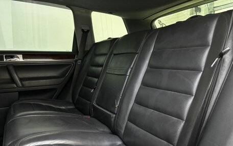 Volkswagen Touareg III, 2006 год, 855 000 рублей, 12 фотография