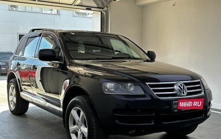 Volkswagen Touareg III, 2006 год, 855 000 рублей, 3 фотография