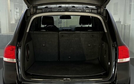 Volkswagen Touareg III, 2006 год, 855 000 рублей, 10 фотография