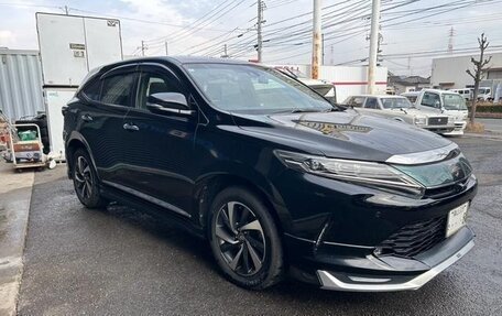 Toyota Harrier, 2017 год, 2 320 000 рублей, 2 фотография