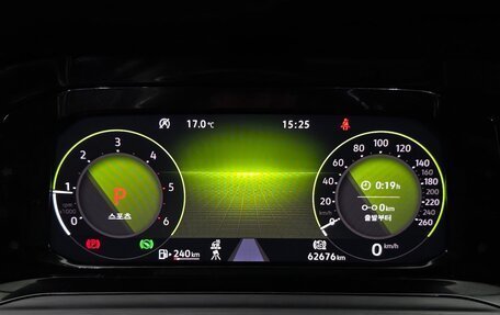Volkswagen Golf VIII, 2022 год, 2 050 000 рублей, 9 фотография