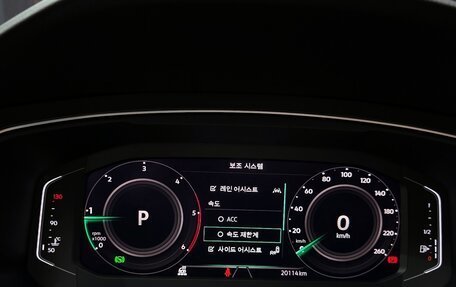 Volkswagen Tiguan II, 2023 год, 3 420 000 рублей, 10 фотография