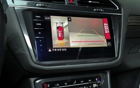 Volkswagen Tiguan II, 2023 год, 3 420 000 рублей, 12 фотография