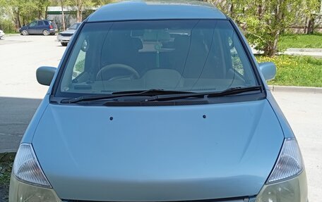 Nissan Serena II, 2003 год, 720 000 рублей, 1 фотография
