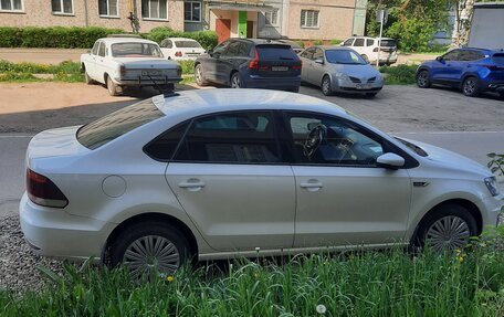 Volkswagen Polo VI (EU Market), 2018 год, 1 130 000 рублей, 2 фотография