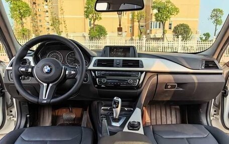 BMW 3 серия, 2021 год, 3 100 000 рублей, 4 фотография