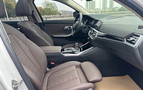 BMW 3 серия, 2021 год, 2 950 000 рублей, 10 фотография