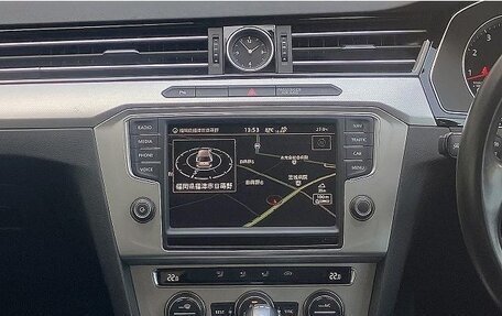 Volkswagen Passat B8 рестайлинг, 2017 год, 1 300 000 рублей, 17 фотография